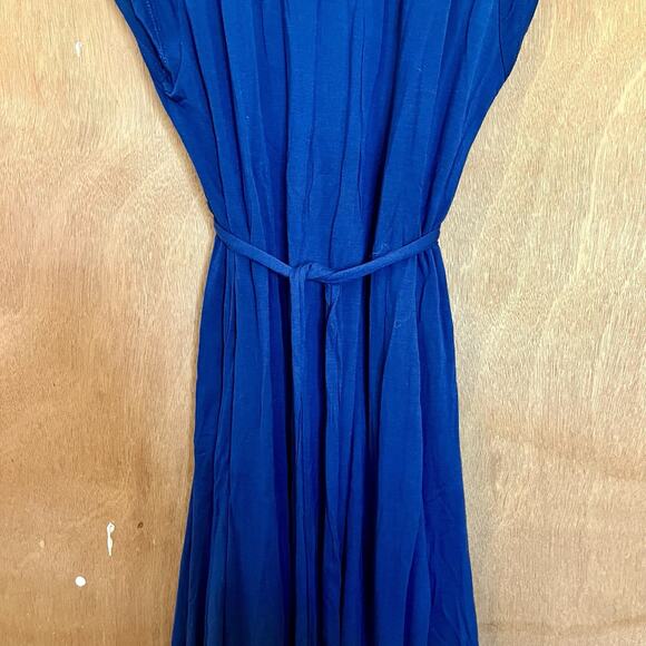 Women’s Kensie Dress, Modern 40's style; High Low, Cap sleeves, Size Med - Picture 8 of 9